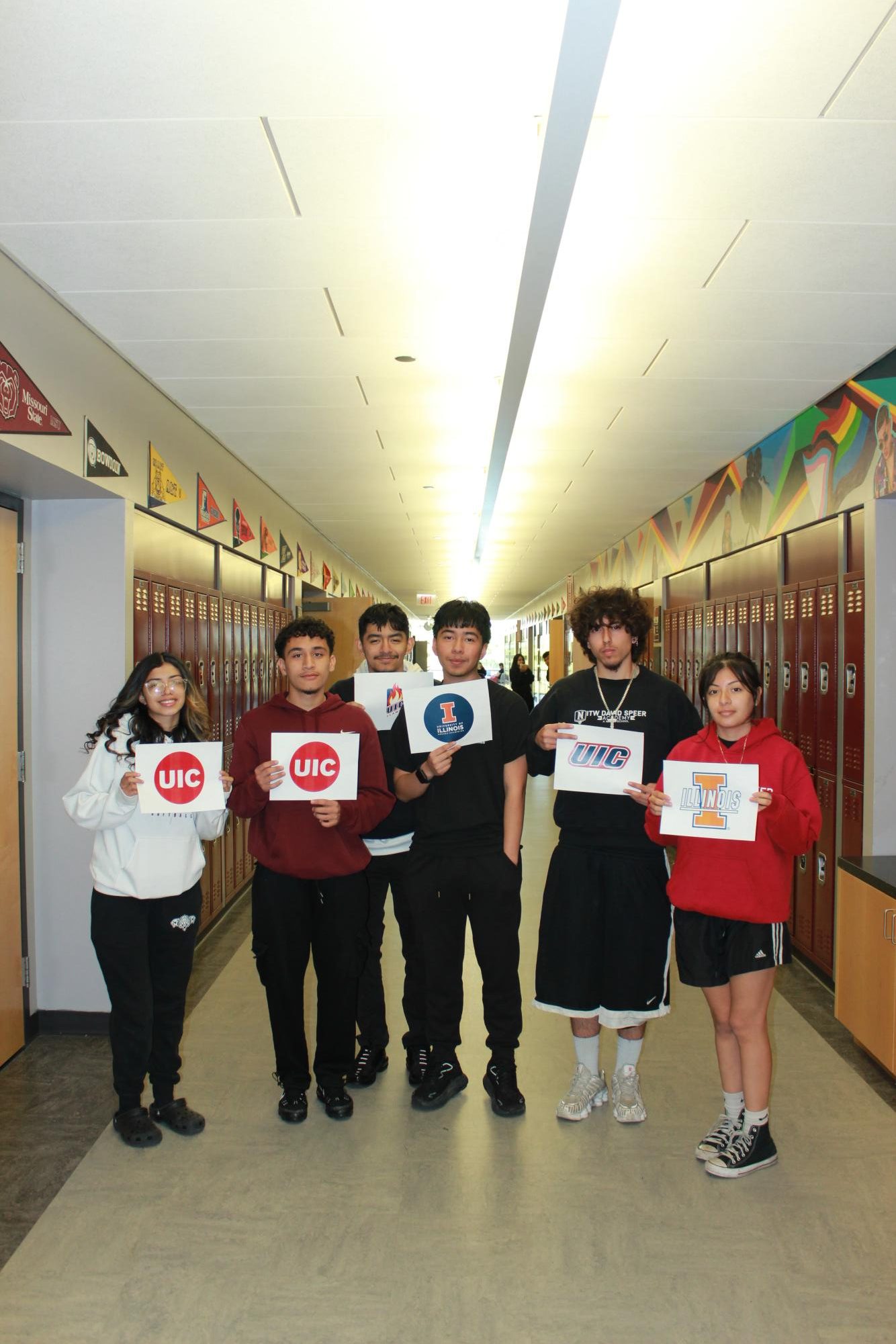 Seniors Celebrate Decision Day in College Seminar!