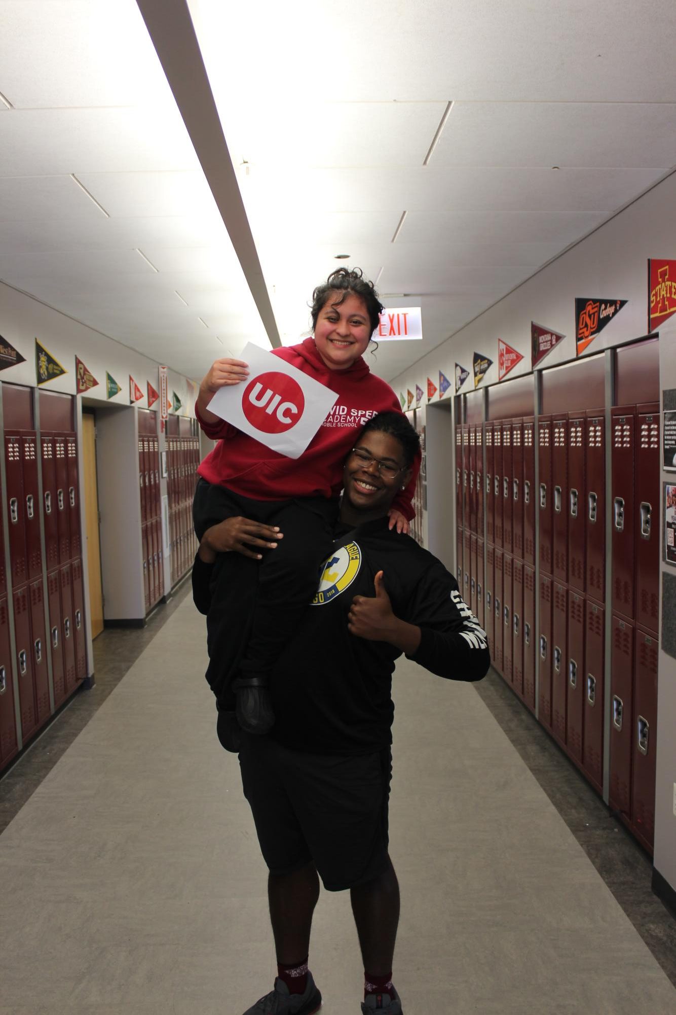 Seniors Celebrate Decision Day in College Seminar!