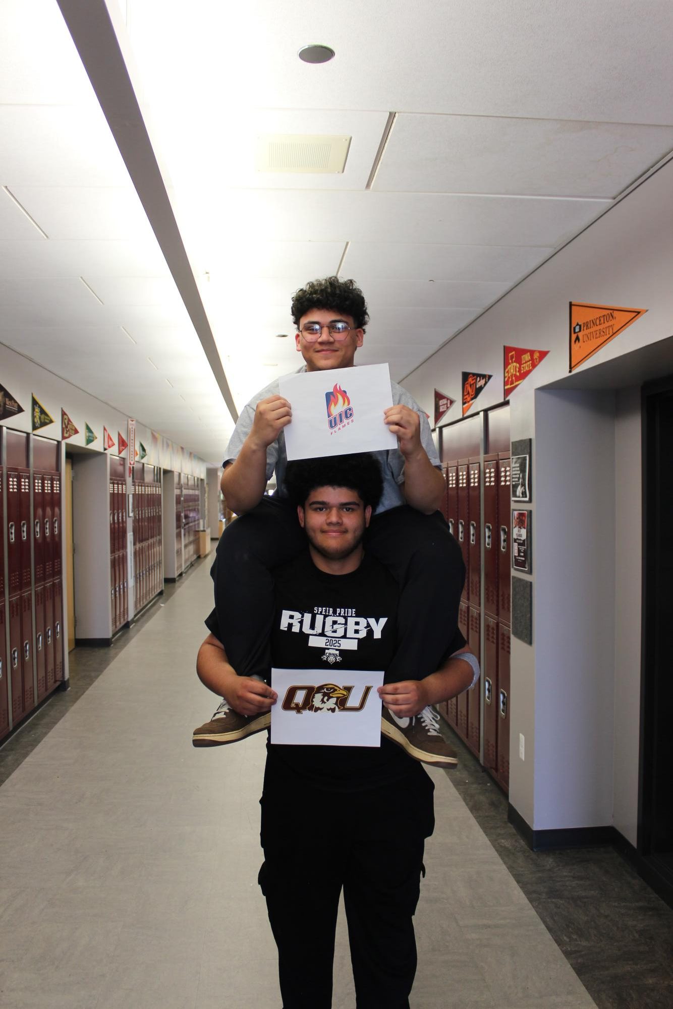 Seniors Celebrate Decision Day in College Seminar!